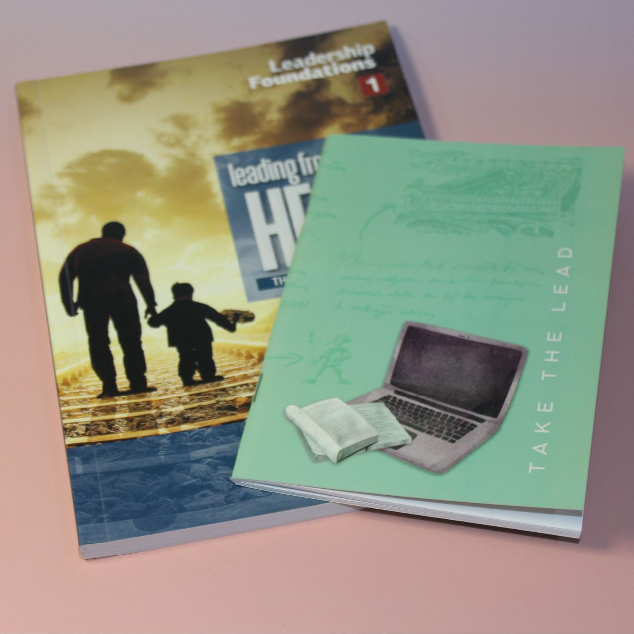 THE WRITE PRESS - Take the Lead (Character) Journals