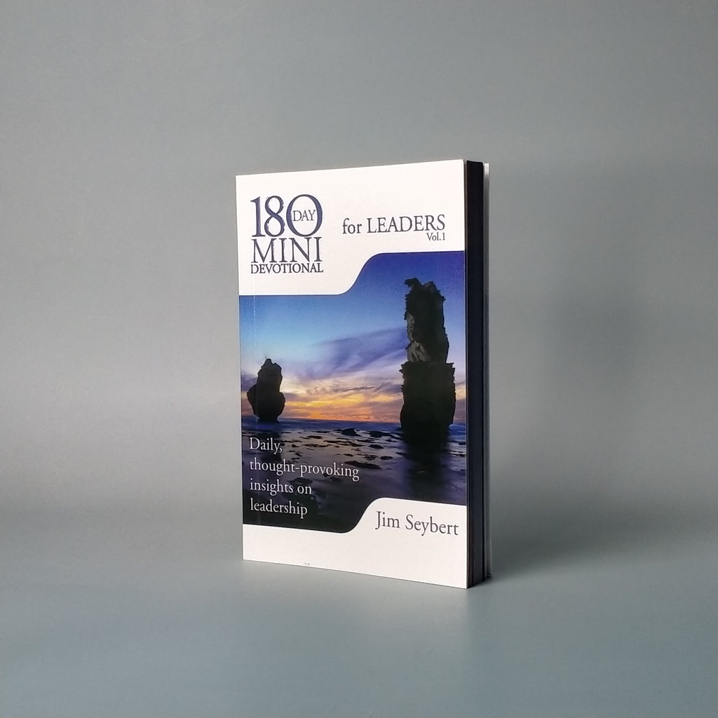 (Mini-book) 180-Day Mini Devotional for Leaders Vol. 1