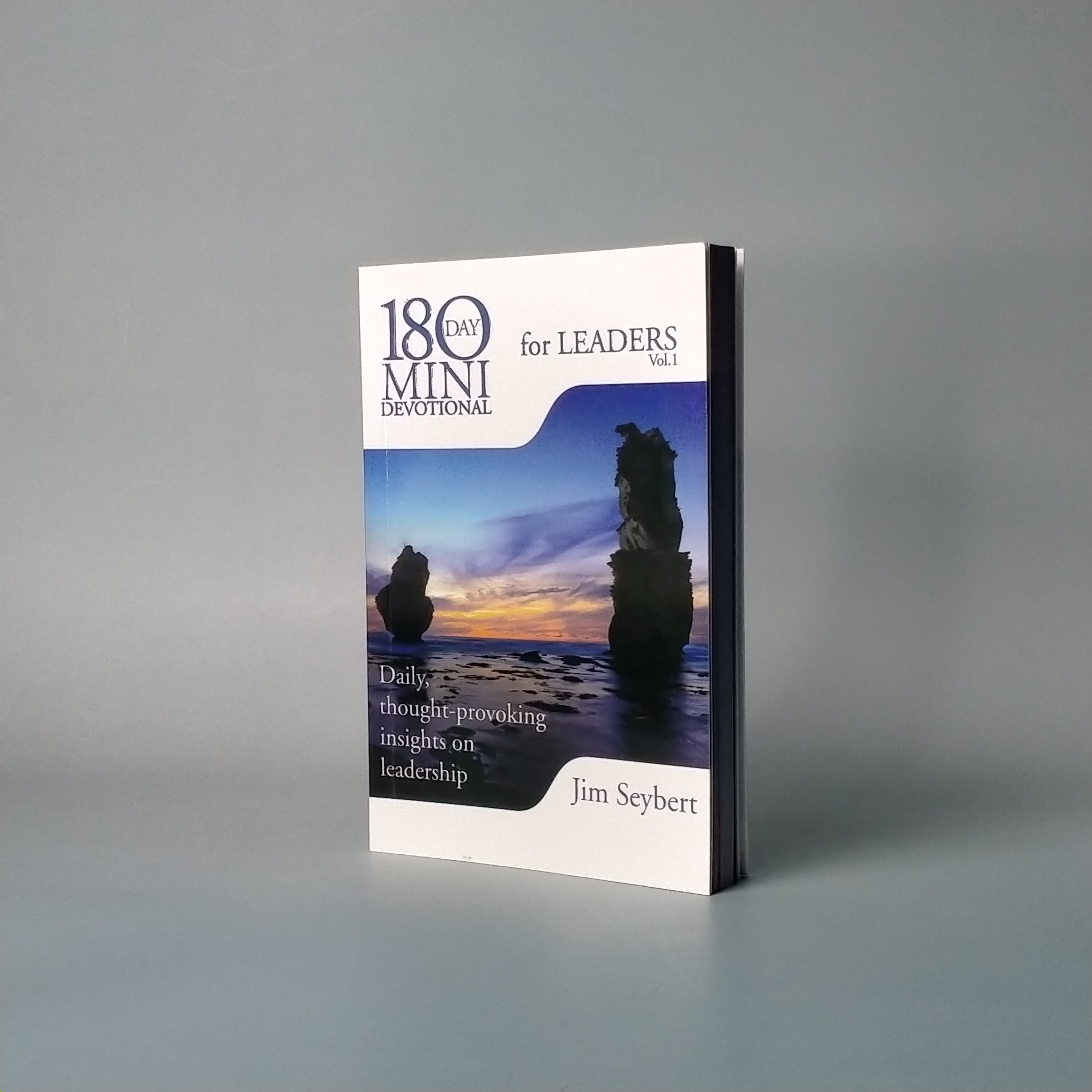 (Mini-book) 180-Day Mini Devotional for Leaders Vol. 1