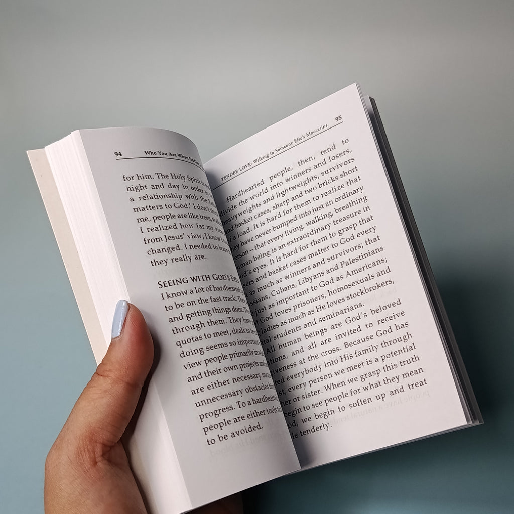 (Mini-book) Who You Are When No One’s Looking