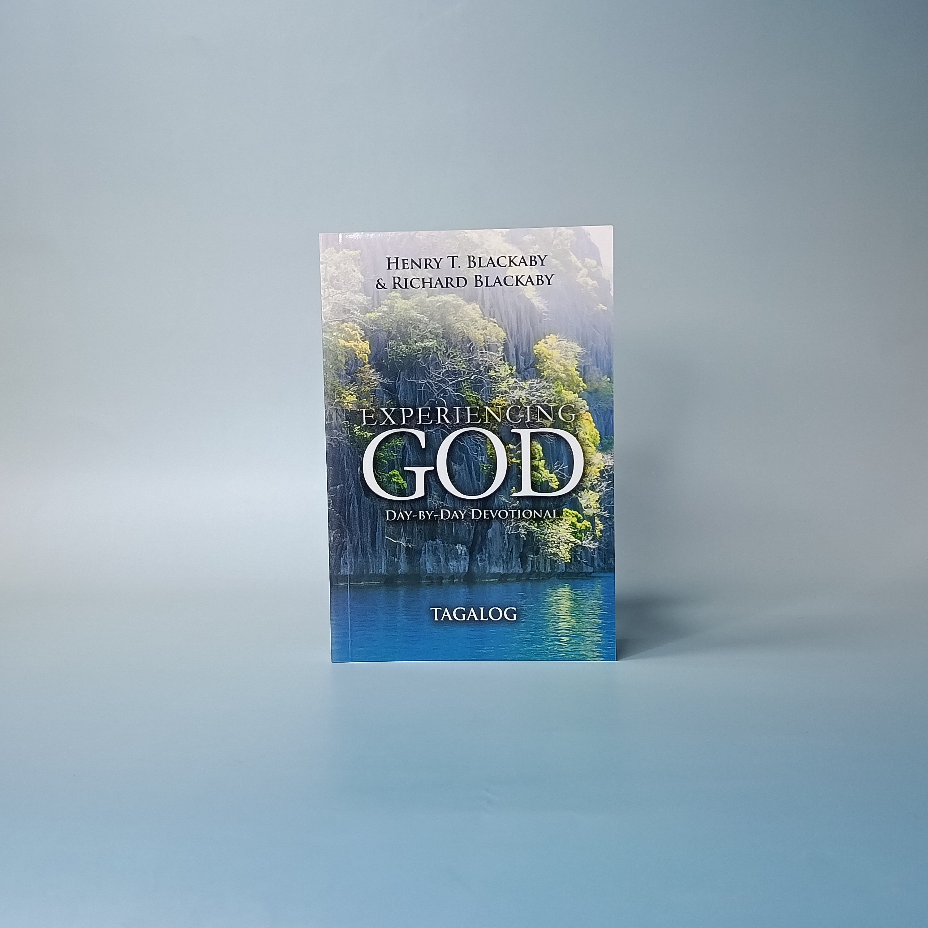 (Mini-book) Experiencing God (Tagalog)