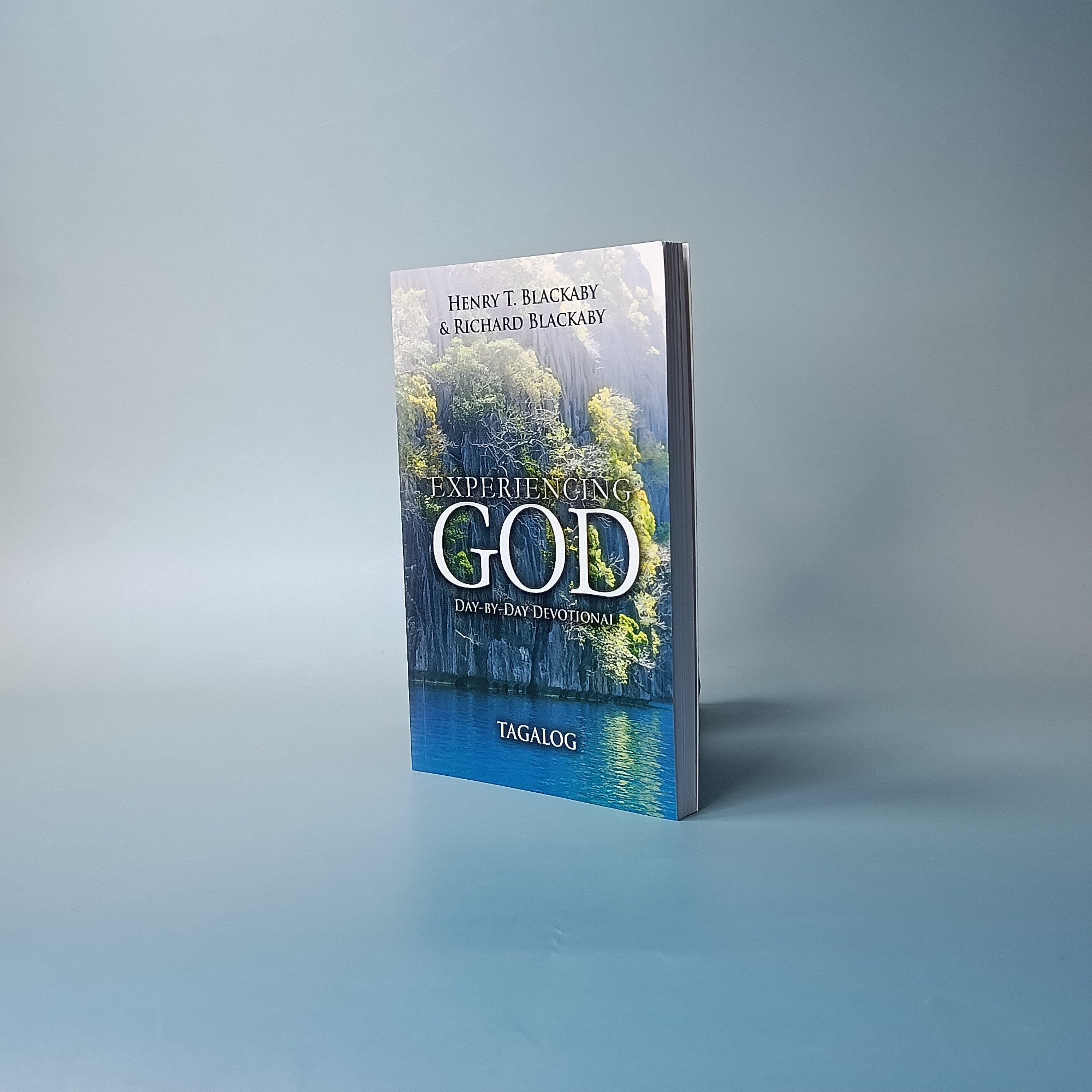 (Mini-book) Experiencing God (Tagalog)