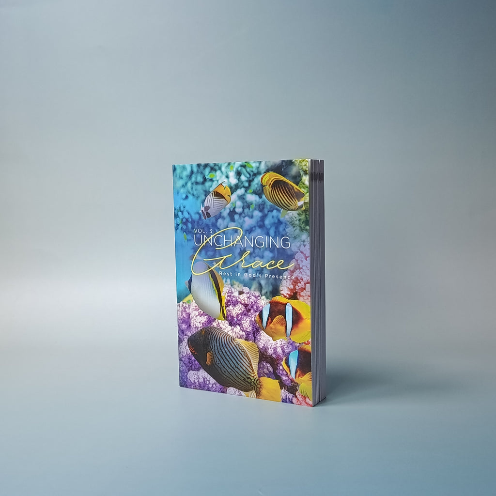 Unchanging Grace Vol 3: Rest in God's Presence (English)