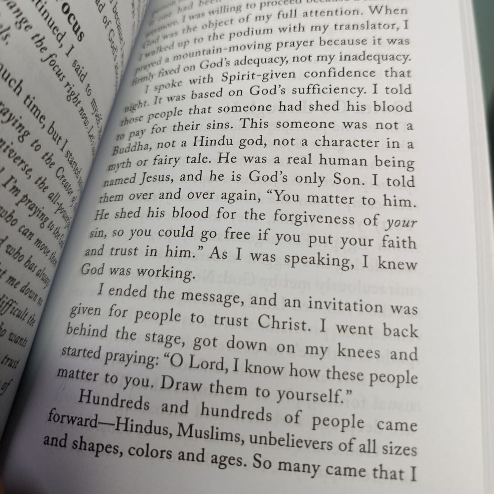 (Mini-book) Too Busy Not to Pray